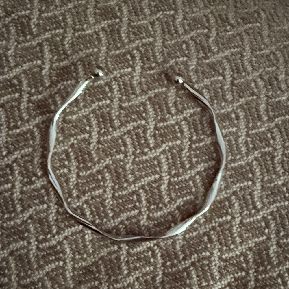Silver Twisted Choker Necklace